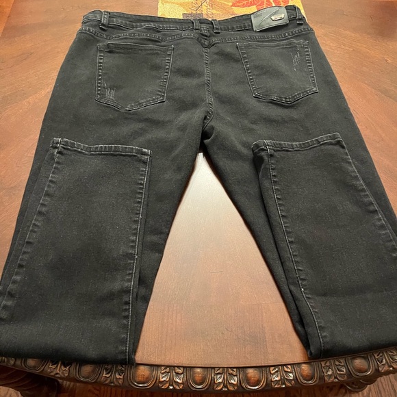 Fashion Denim Jeans EUC - Picture 2 of 12